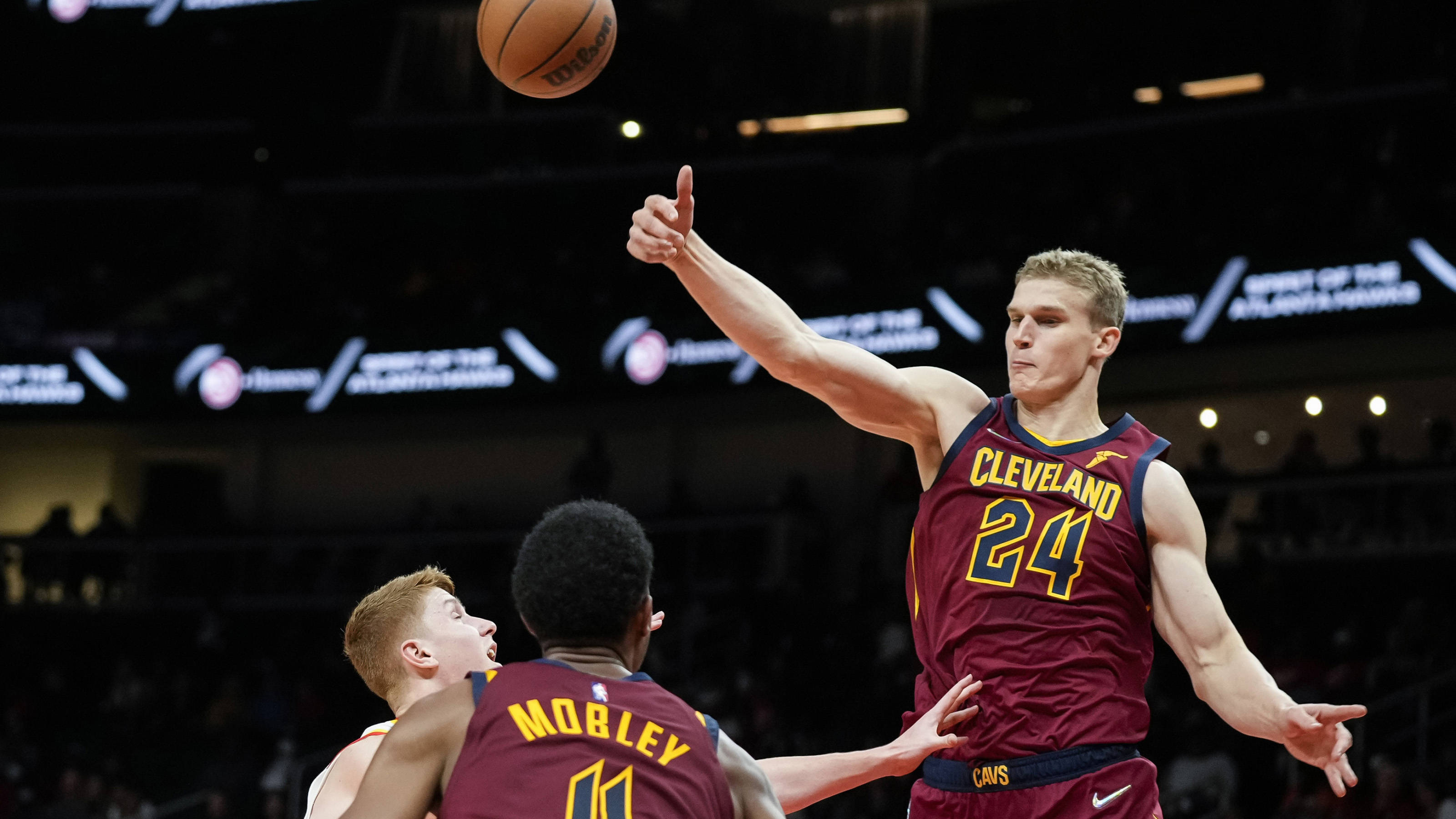 荷甲赛程吃紧,波士顿凯尔特人关键时刻手感冰凉,震撼外界,资深球员宣示担当的简单介绍 荷甲赛程吃紧,波士顿凯尔特人关键时刻手感冰凉,震撼外界,资深球员宣示担当的简单介绍