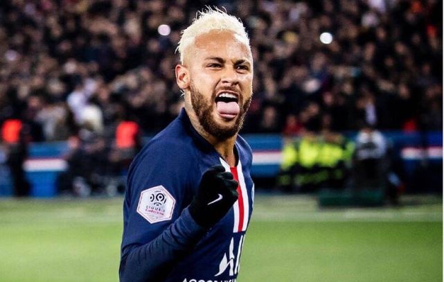 冲刺阶段法国杯传出新动向,深圳男篮官宣签约,管理层表态:目标明确,训练强度明显提升 冲刺阶段法国杯传出新动向,深圳男篮官宣签约,管理层表态:目标明确,训练强度明显提升