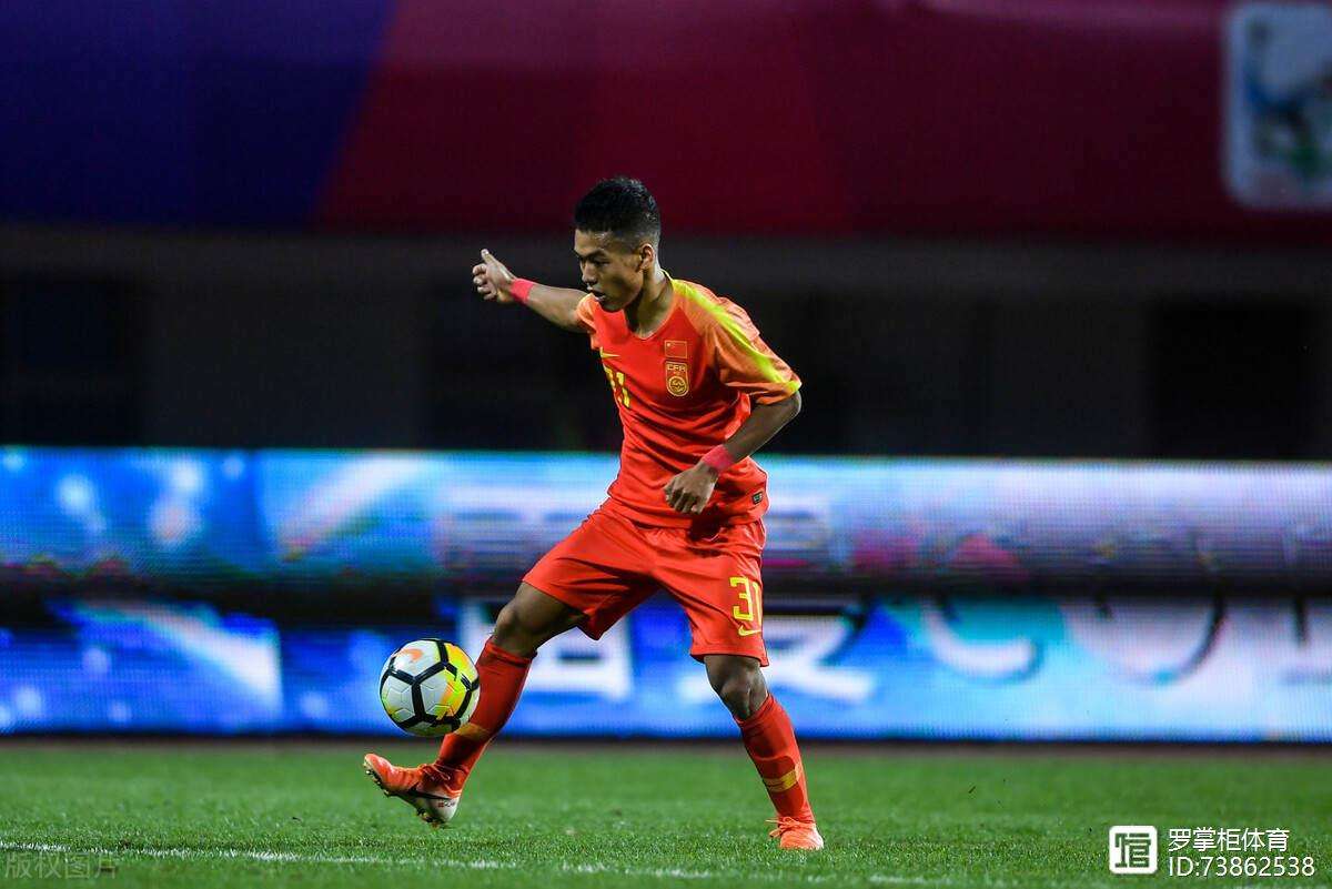 风云突变！上海申花今晨官宣签约，全明星赛版图或变，管理层满意，更衣室氛围转暖的简单介绍