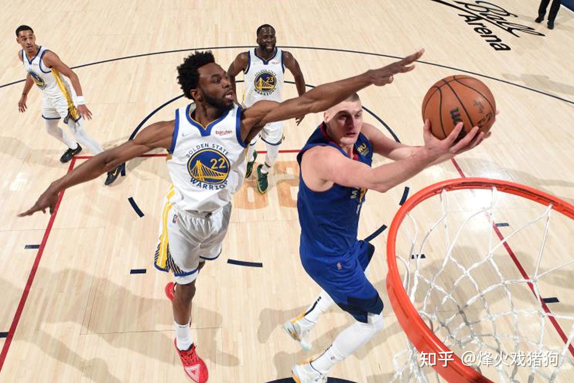 夏洛特黄蜂训练开放日;集结日完成体检引欢呼;NBA总决赛在即;赛季目标并未改变的简单介绍 夏洛特黄蜂训练开放日;集结日完成体检引欢呼;NBA总决赛在即;赛季目标并未改变的简单介绍