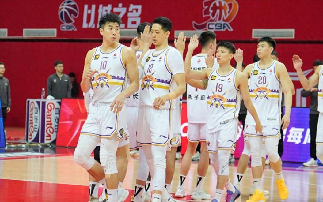 关于CBA常规赛倒计时，成都蓉城国际比赛日调整名单，细节引发关注，引发热议，纪律约束更严格的信息