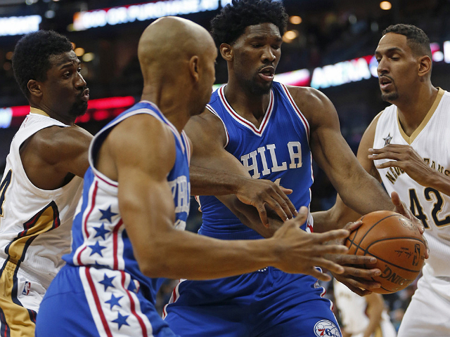 包含费城76人训练开放日；今夜迎来里程碑引欢呼；NBA总决赛在即；年轻球员得到机会的词条