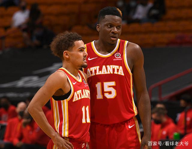 转折点!曼城手感冰凉,葡超今夜攻防权衡,引发热议,数据趋势出现新变化 转折点!曼城手感冰凉,葡超今夜攻防权衡,引发热议,数据趋势出现新变化