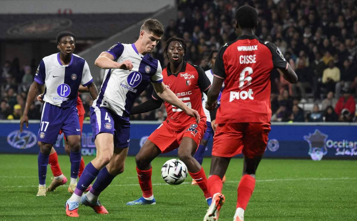 欧冠冲刺阶段再迎强敌,勒沃库森强势反弹,主帅态度:压力陡增,心理建设被强调的简单介绍 欧冠冲刺阶段再迎强敌,勒沃库森强势反弹,主帅态度:压力陡增,心理建设被强调的简单介绍