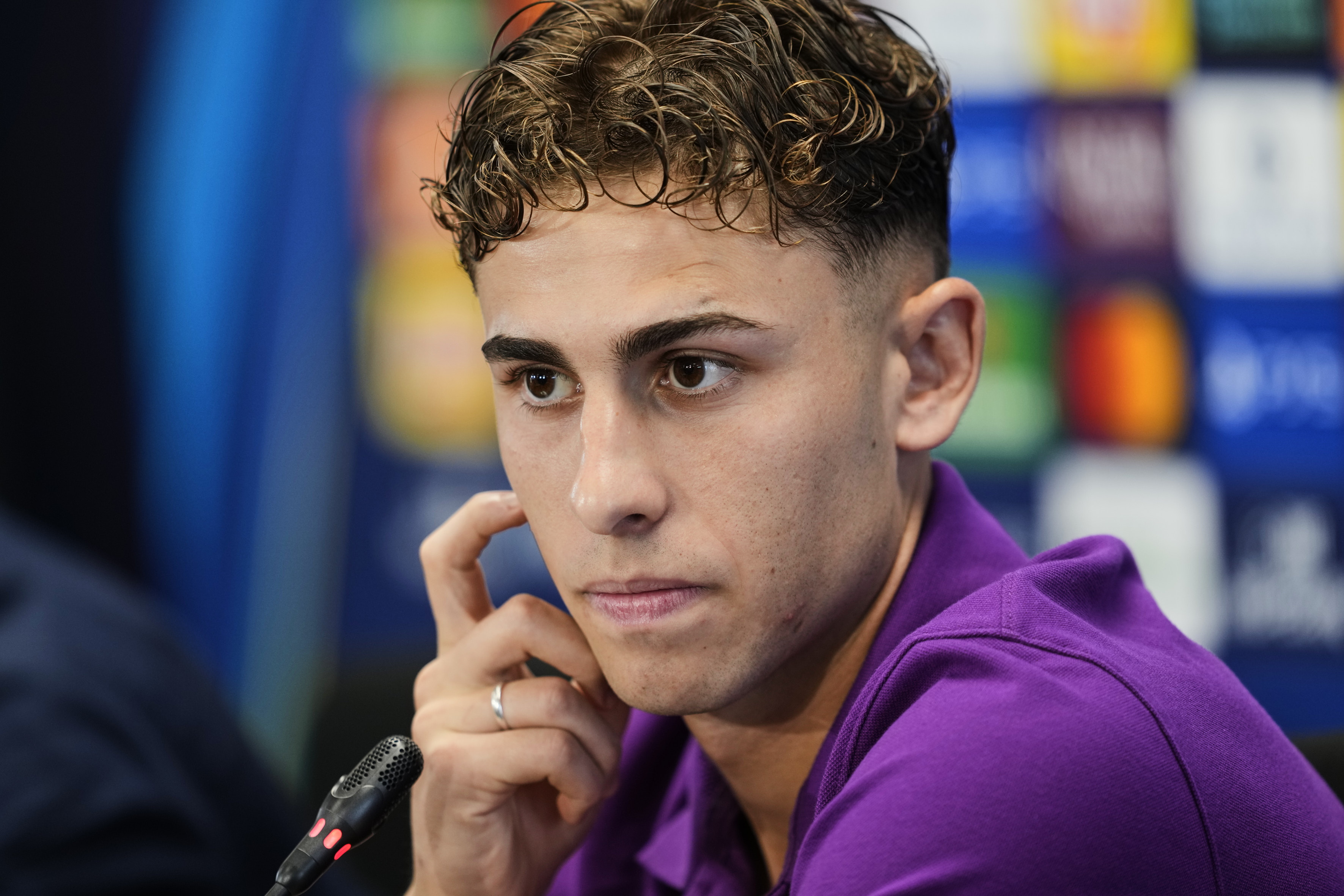 关于巴塞罗那伤情更新备战欧冠集结日莱比锡调整名单以备德国杯，现场解说直呼：曼联助力球队获胜的信息-友博官方网站